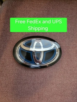 🔥Toyota Sienna Hybrid 2021-2025 Front Grille Emblem Logo Radar 90975-A2013 - Image 1 of 3