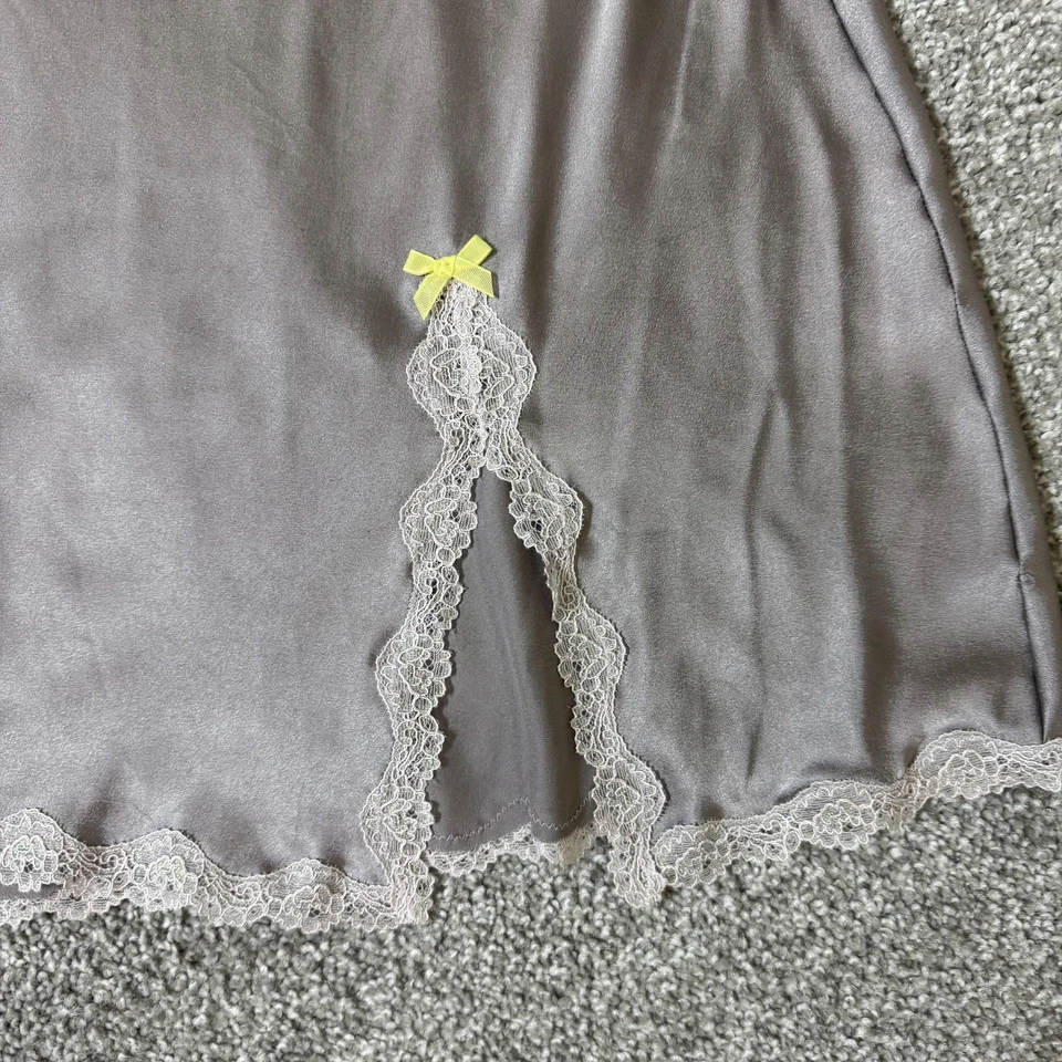 Camisón lencería Victoria's Secret Chemise para mujer gris medio satinado encaje sin cordones Foto 3 de 4