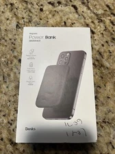 Benks Magnetic Wireless Power Bank Compatible with Magsafe, Ultra-Thin Black 