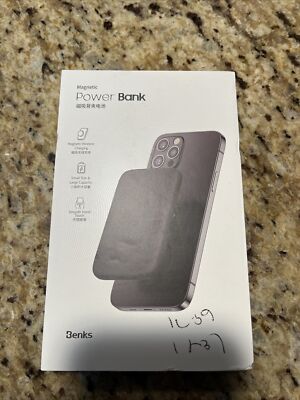 Benks Magnetic Wireless Power Bank Compatible with Magsafe, Ultra-Thin Black 