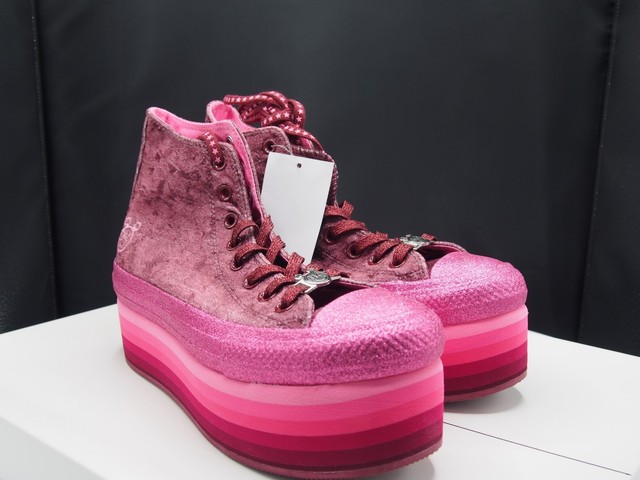 converse velvet platform