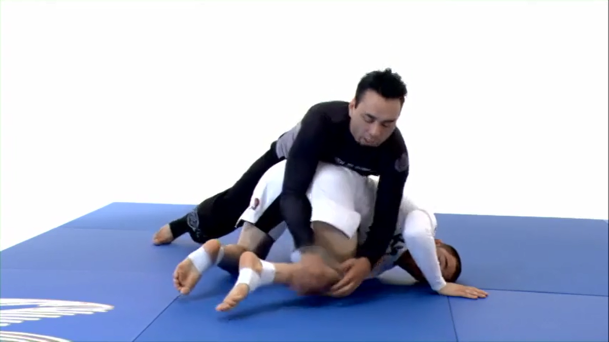 Mastering the Twister: Jiu Jitsu for Mixed Martial Arts