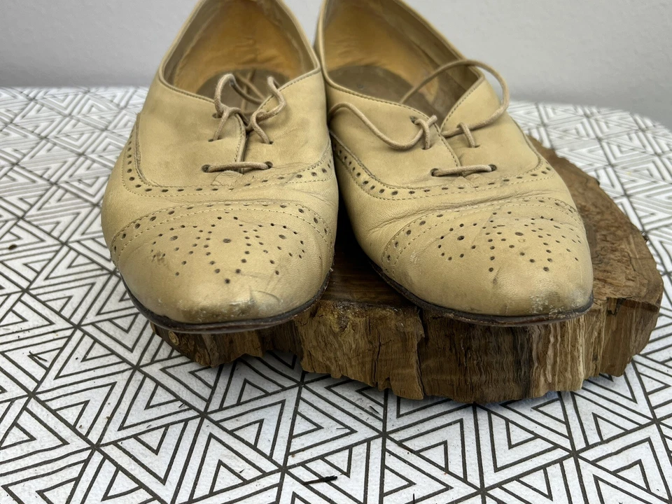 Zapatos Oxford de seda para mujer talla 9,5 cuero tostado hechos en Brasil de colección Foto 2 de 4