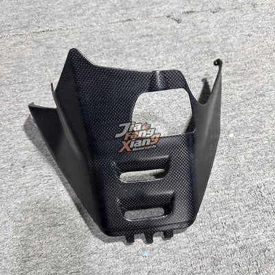 100% Carbon fiber lower ventral baffle fairing For Ducati Panigale V4 V4S 2025