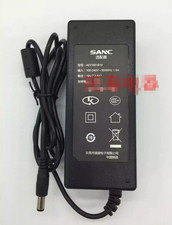 AD7350-B19 19V 2.63A AC Adapter Power Supply Charger