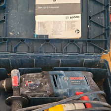 Bosch GBH 2-20 D Corded Rotary Hammer Drill 240V 650W with Carry Case