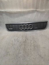 Calandre Audi S8
