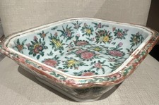 Chinese Famille Rose Rectangular Porcelain Bowl/Dish, Floral Figure Decor