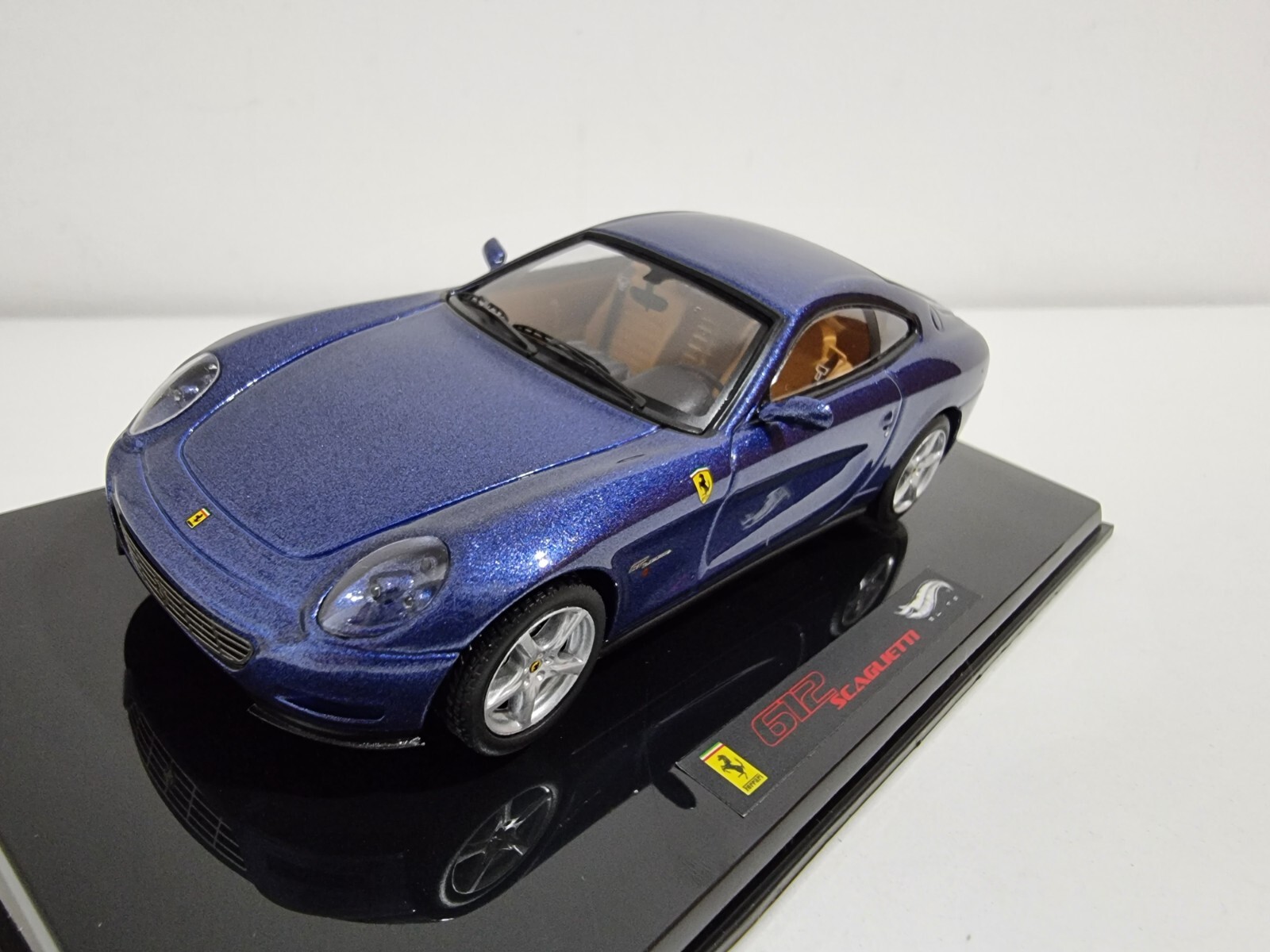 Hotwheels V8376 612 Scaglietti Ferrari Blue 1/43 #NEW