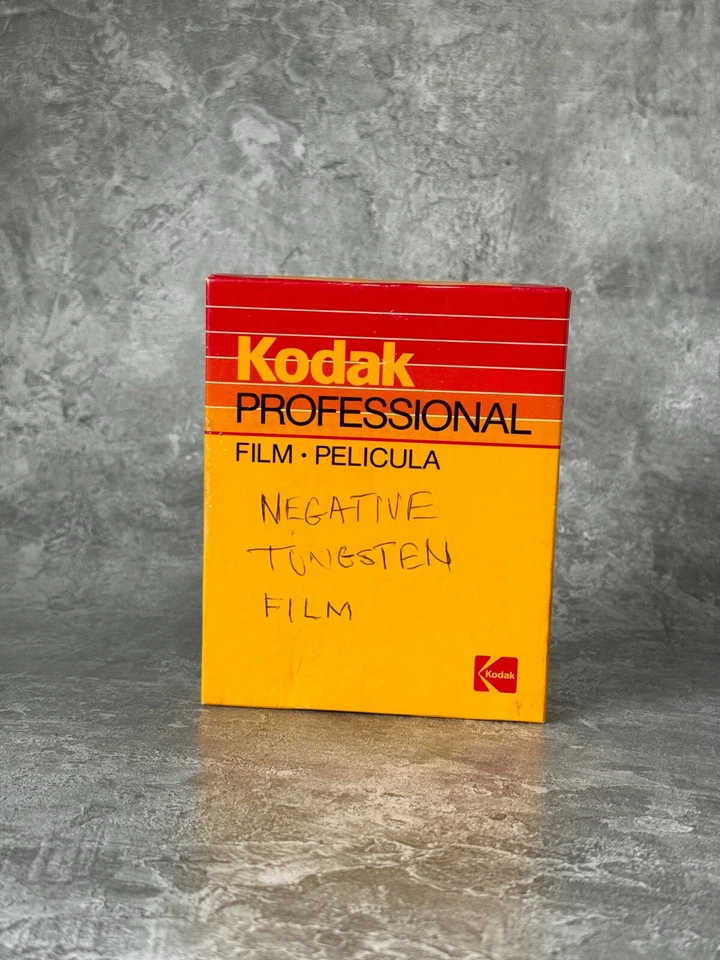 Kodak Vericolor II Type L 4108 4x5 Large Format Expiry 12/1989 Unopened Box - Image 2 of 4