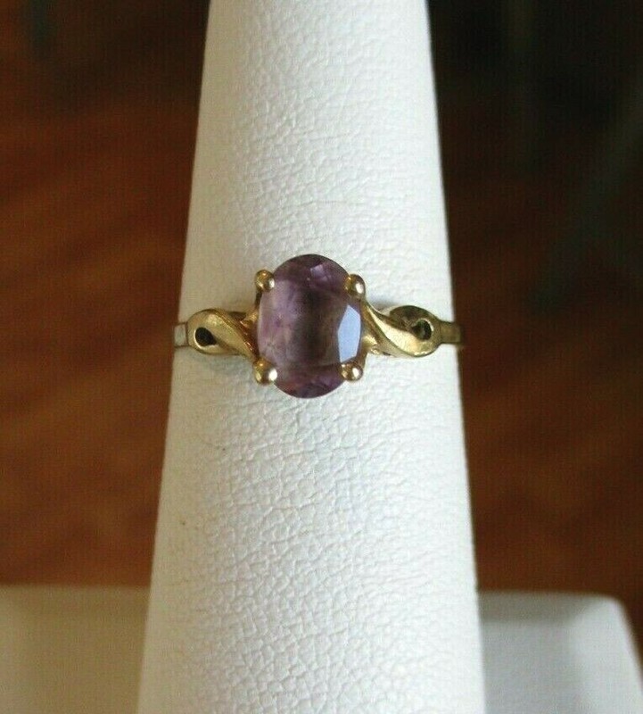10K Yellow Gold .72 Amethyst Solitaire Ring Size 6.25 Clyde Duneier R6