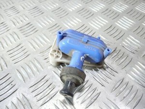 Audi 100 200 5000 C3 1987 Stellmotor Zentralverriegelung UST57124