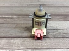 Miele Spülmaschine Ventil Wassertasche Magnetventil  M. Nr.  2704915  90873.02