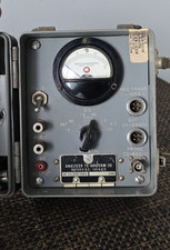 Vintage Analyzer AN/URM-30 TS-684 / URM-30 90/125 V DC : 1 1/2 V DC AF33