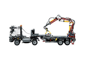 LEGO Technic: Mercedes-Benz Arocs 3245 (42043)