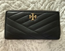 Tory Burch Kira Chevron Zip Wallet
