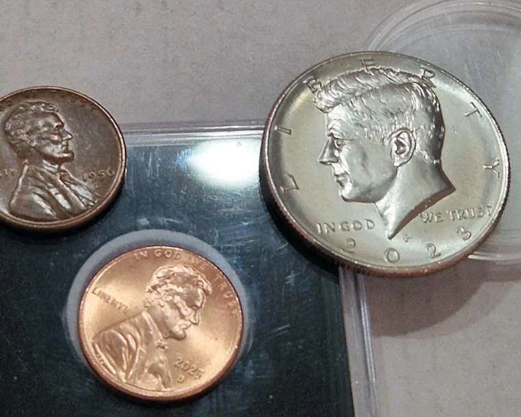 2025 D LINCOLN CENTS 1960 D U.2025 D ,,2023 P KENNEDY ALLE IM STEMPEL GLANZ - Bild 1 von 4
