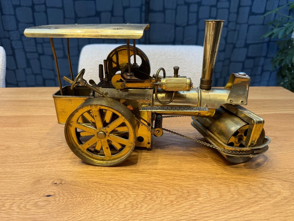 WILESCO D367 Messing Dampfwalze - Dampfmaschine - Sammlerstück