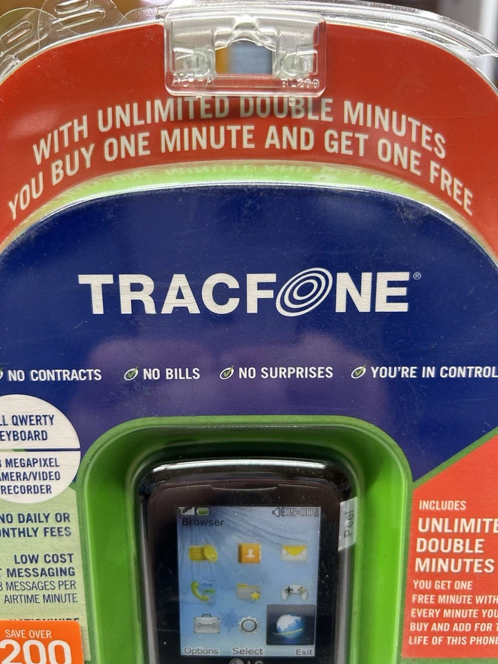 LG500G Tracfone With Full Qwerty Keyboard 1.3 Megapixel Camera/Video Recorder - Image 3 of 3