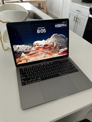 Apple MacBook Pro 13 in 2020 Space Gray/Apple M1 3.2 GHz, 256 GB 8 GB 8-Core
