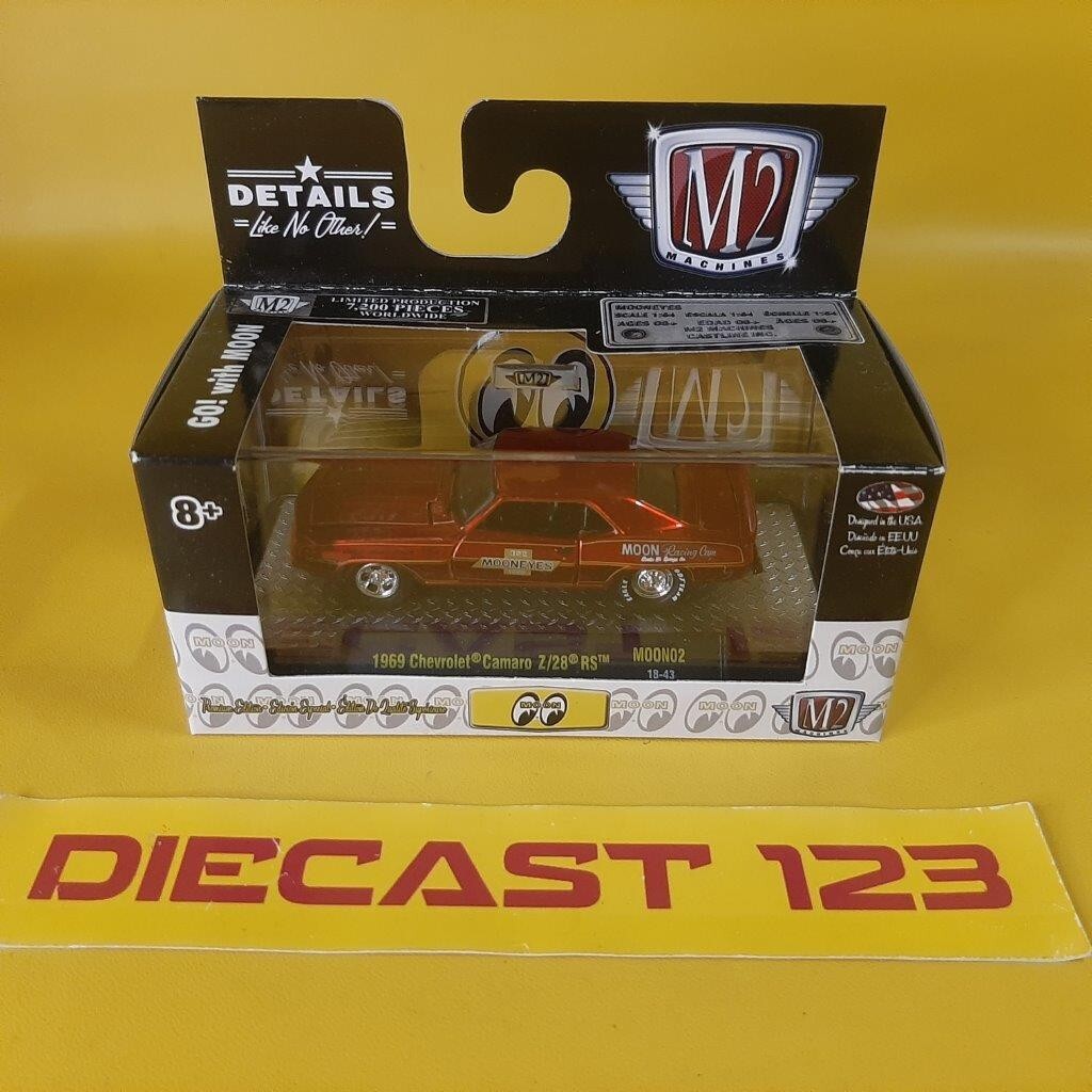 Sealed) M2 Machines 1969 CHEVROLET Camaro Z28 RS Red MOONEYES Rare