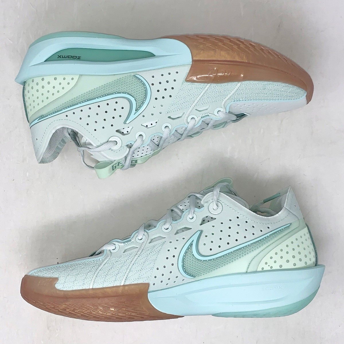 Nike GT Cut 3 Gum Mint Green Sneakers, Size 5.5 / 7W BNIB