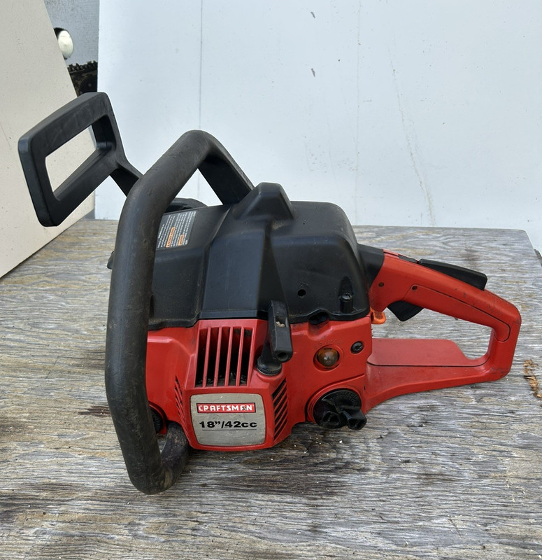 CRAFTSMAN 358.360280 Chainsaw New carb STARTS complete except bar and chain