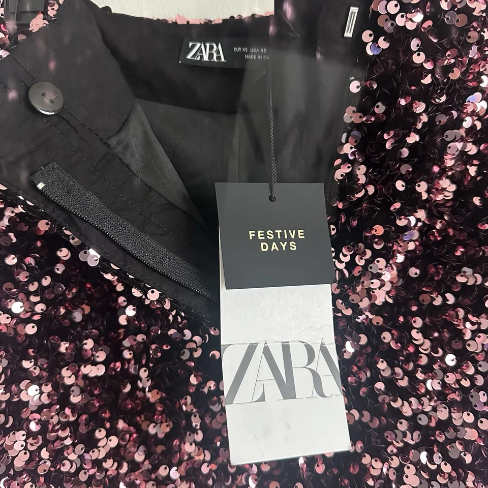 Nuevo con etiquetas ZARA Mujer XS Rosa Lentejuelas Pantalones Cortos Fiesta Club Nuevo Año Blogger Favorito Foto 2 de 4