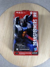 Transformers RED G1 Thundercracker Action Fig...