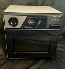 Vintage 1985 Sharp Half Pint Microwave R-4060 Dorm RV Camper Van Compact 400W