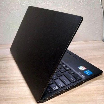 Fujitsu Lifebook U9311/F Core i5-1135G7 8GB SSD 256GB Win 11 Pro