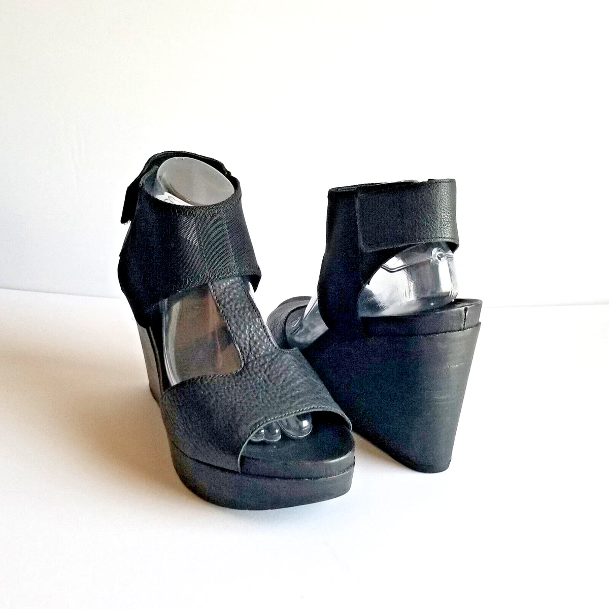 Eileen fisher shop mesh nubuck wedge