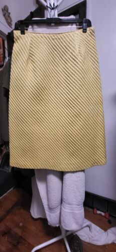 Vintage Unbranded 1960's Yellow & Silver Diagonal Design Skirt Suit M - Picture 7 of 8