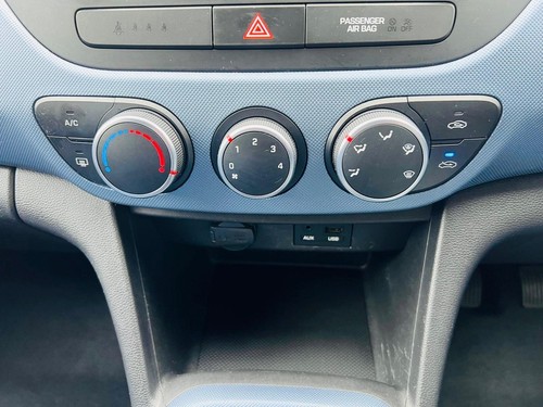 2015 Hyundai i10 SE 5-Door- LOW MILEAGE- FULL SERVICE HSTORY Petrol - Picture 18 of 20