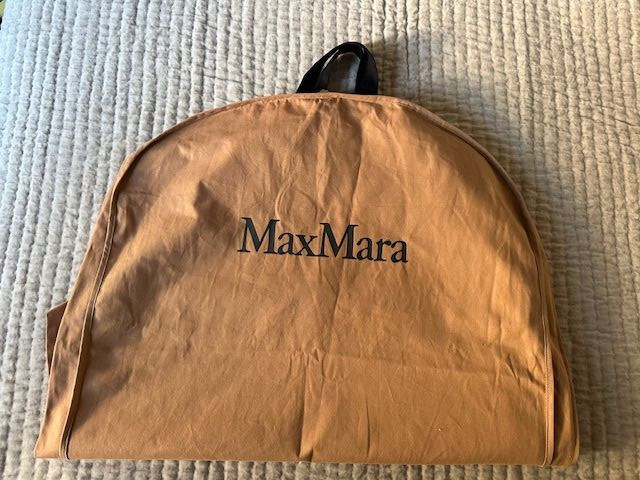 Housse vêtement MaxMara marron 142 cm grand format voyage