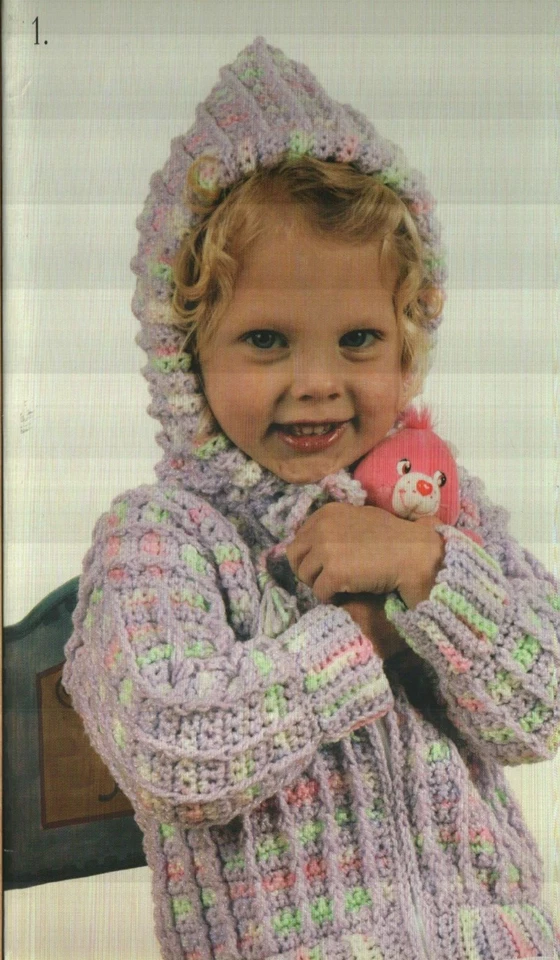 USED KID'S CUTIES 3 SWEATERS 4 CHILD SIZES DIGEST SIZE CROCHET PATTERN LEAFLET - Image 3 of 4