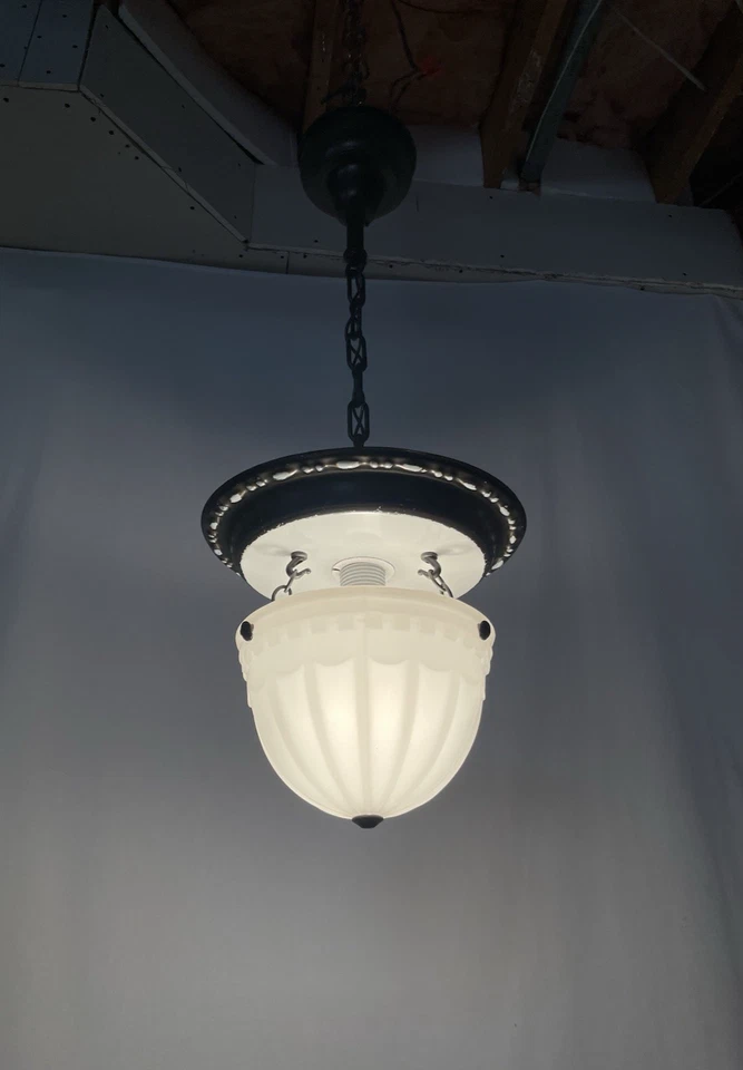 PAR DE LUCES COLGANTES ANTIGUAS RECABLEADAS Art Deco vidrio natillas de brascolite años 20’s Foto 3 de 4