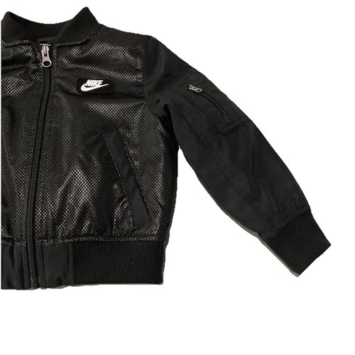 Schwarze Nike Kleinkind Bomberjacke 2T leicht wattiert - Bild 3 von 7