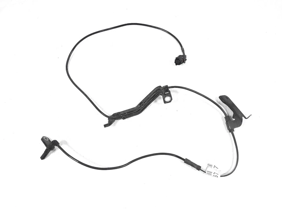 Датчик антитормоза колеса переднего пассажира Toyota Prius 2023-2024 годов выпуска 89542-47050 - Изображение 2 из 4