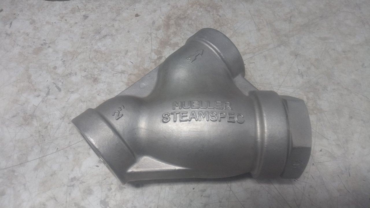 Mueller Steam Specialty 2 581 CS screwed end 2 In NPT Pipe Size Y Strainer