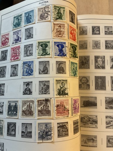 Senior Statesman Stamp Album by H. E. Harris, World, Stamps 1870's-1960s - Picture 11 of 24