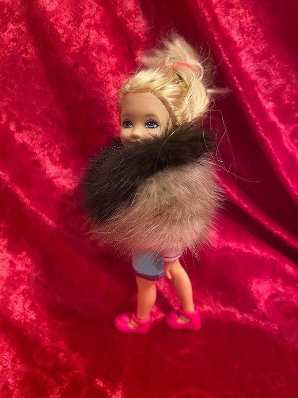 *~*MINK FUR PAW STOLE FOR FASHION ROYALTY 5 in DOLL *~*