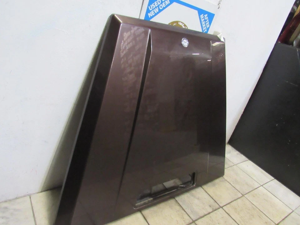 Capô 02 03 04 05 06 07 08 09 10 11 12 13 14 15 16 17 18 Mercedes G-Class - Imagem 2 de 4