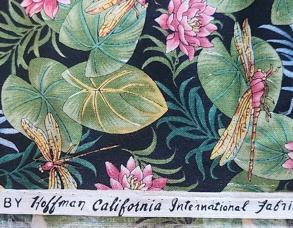 Hoffman CA International "Flights Of Fancy Style" 2 Pieces 22"x30", 44"x1.75 Yd - Image 4 of 4