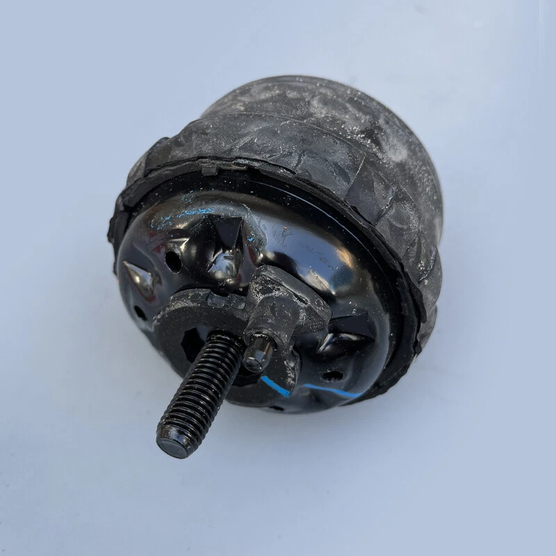 5090019AA Engine Mount Insulator for 2011-2018 Jeep Wrangler 2.8T NEW - Изображение 2 из 2