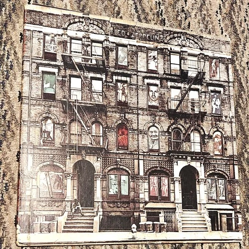 LED ZEPPELIN Physical Graffiti Vinyl Record Album LP 2 X LP W/ Inner Sleeve 1975