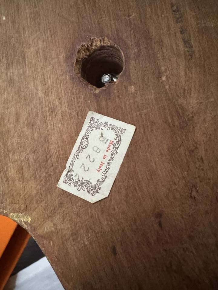 Giltwood hand-painted 3 candle Sconces - made in ITALY Gold, Vintage, Appliqué  - Image 4 of 4