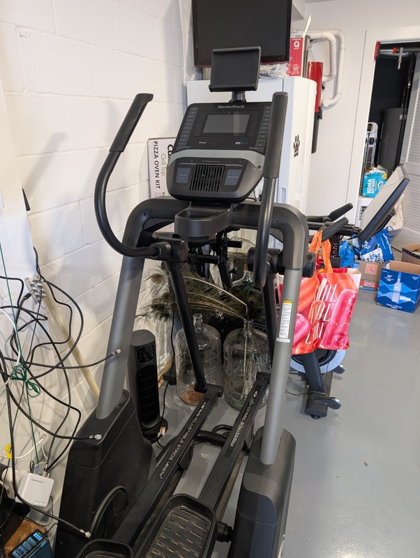 Nordictrack Freestride FS7i  (NTEL71318) Elliptical Machine
