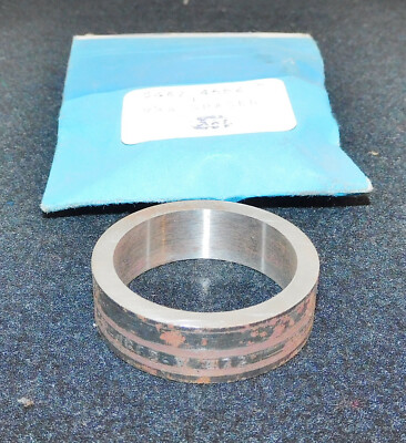64-73 Ford Mustang Mercury NOS 31 SPLINE 9'' REAR AXLE PINION .472 SPACER Daytona