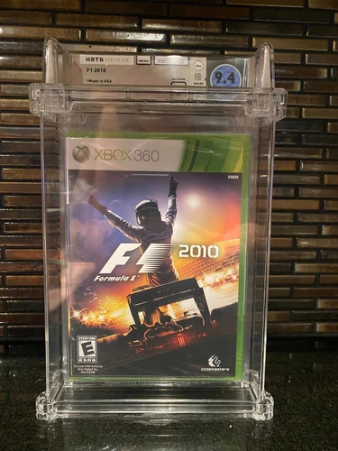 WATA First Lewis Hamilton Cover F1 2010 (Microsoft Xbox 360, 2010) - 9.4